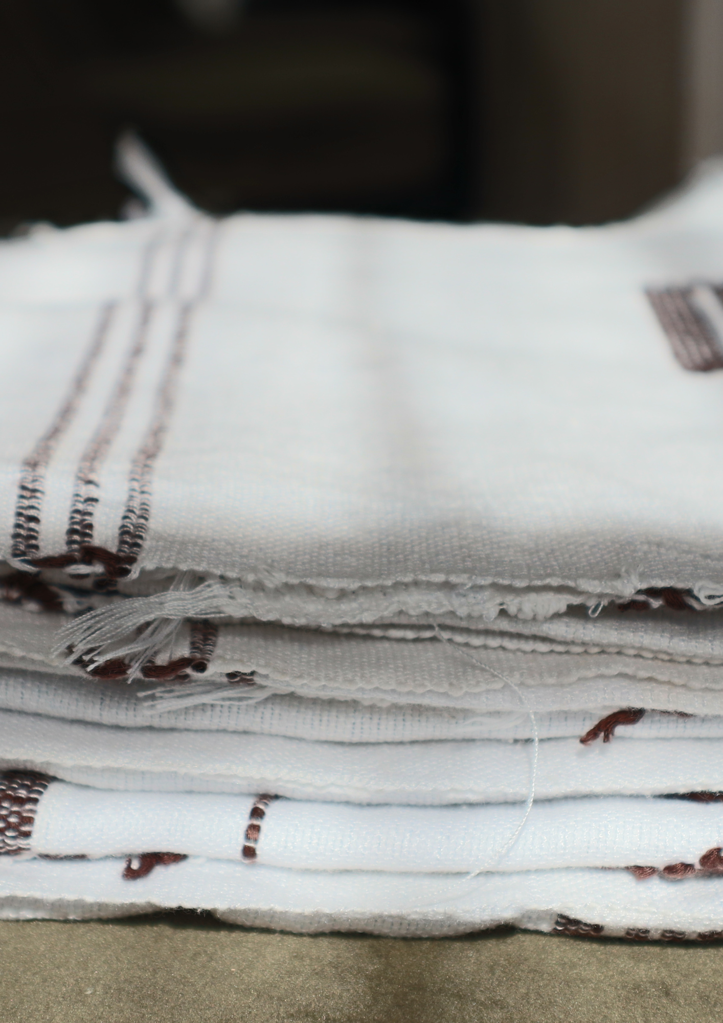 Nappe Tissée à la Main 100% Coton – 135 x 255 cm